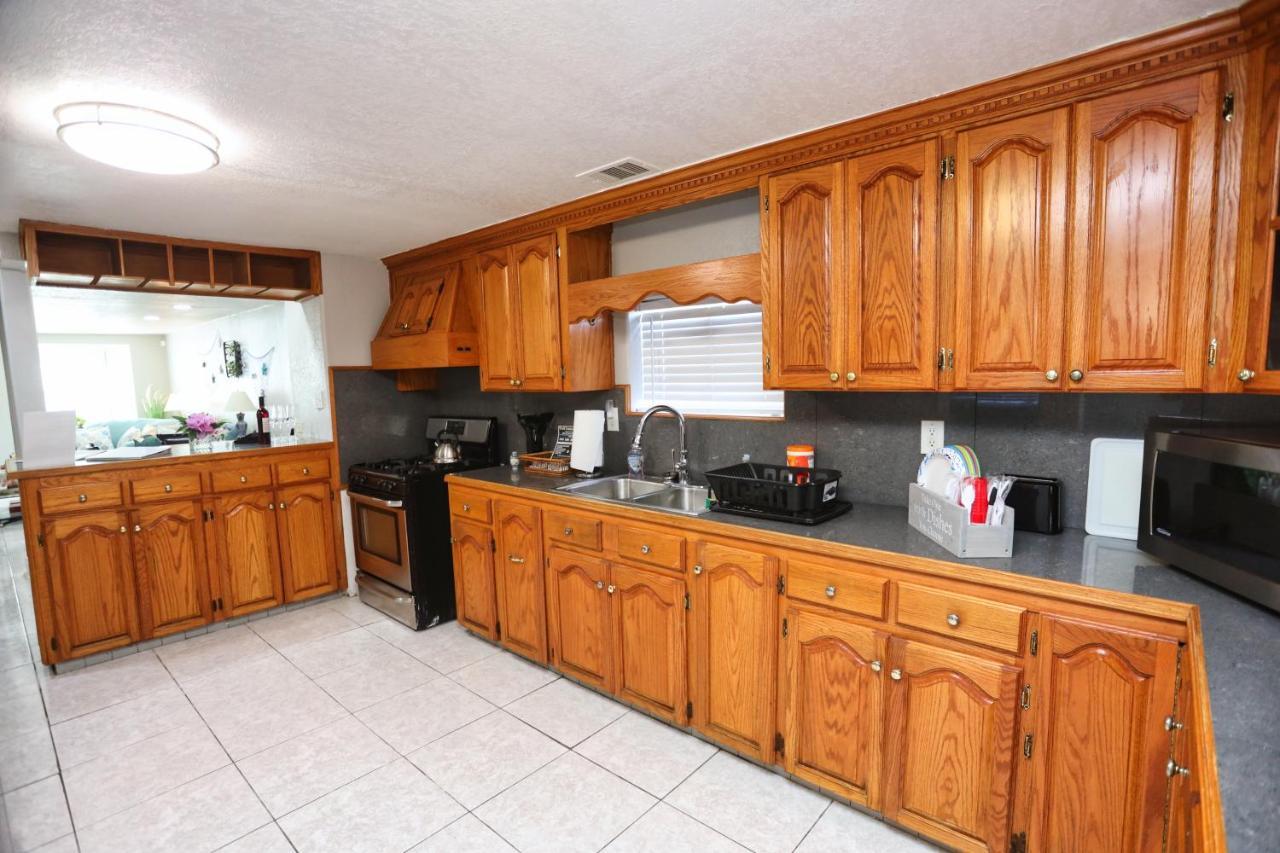 Galveston Getaway - Close To Everything Exterior foto